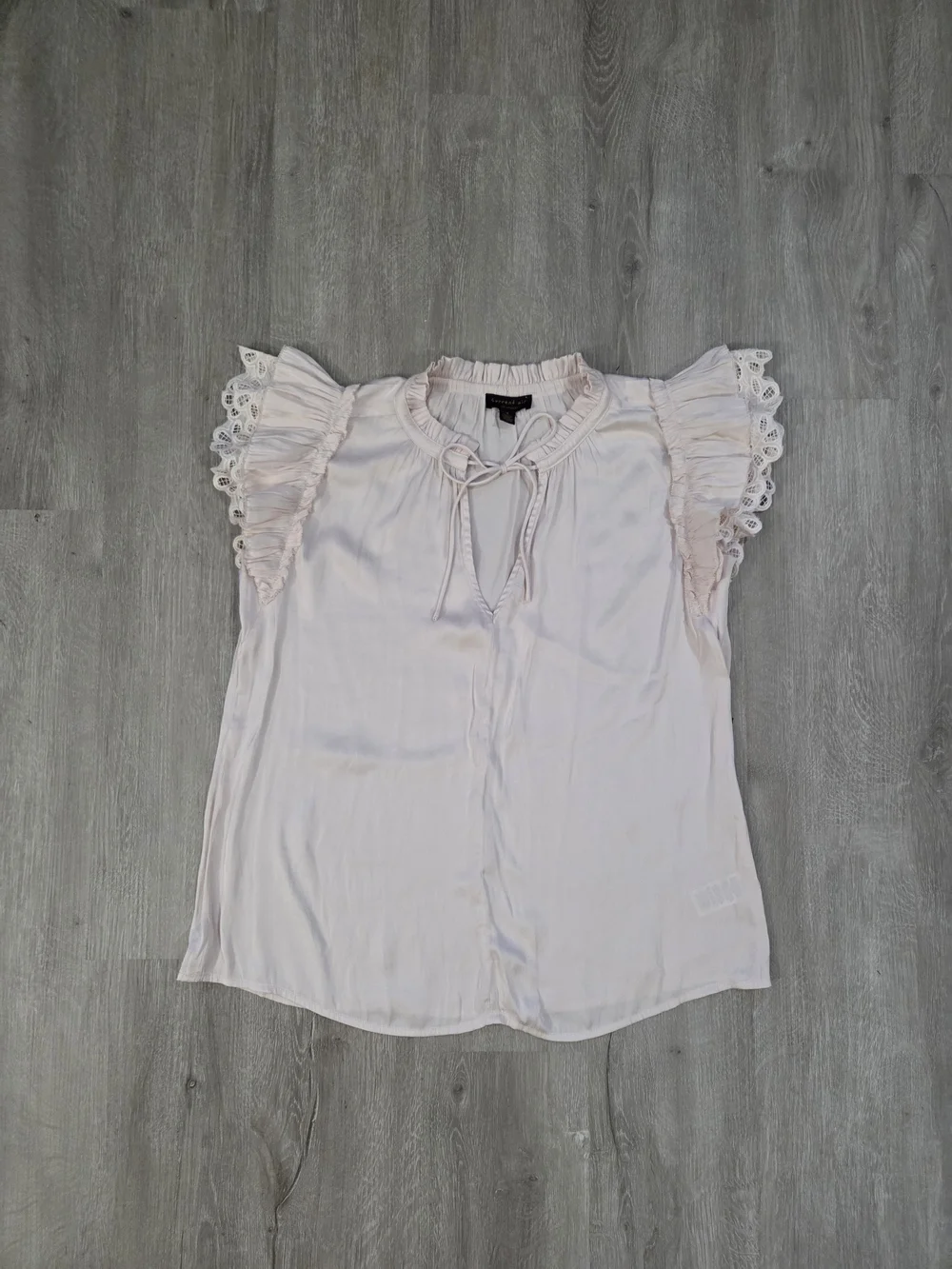 Current Air Satin Flutter Scallop Sleeve Blouse